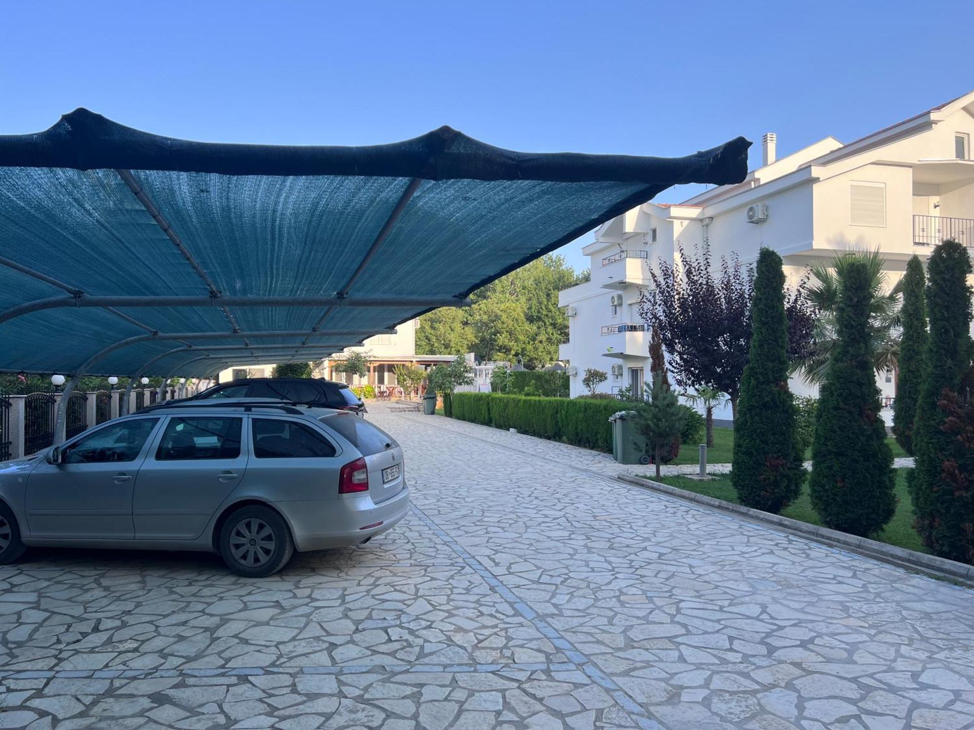Residence Leora Ulcinj Exterior photo